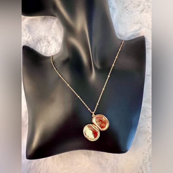 KATE SPADE NY Forever Mine Initial “I” Gold Plated Locket Pendant Necklace - Picture 4 of 6